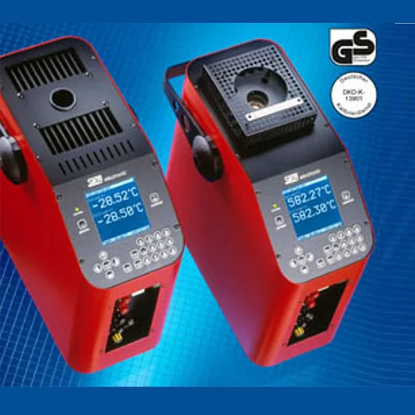 Precision Temperature Calibrators for Field Service